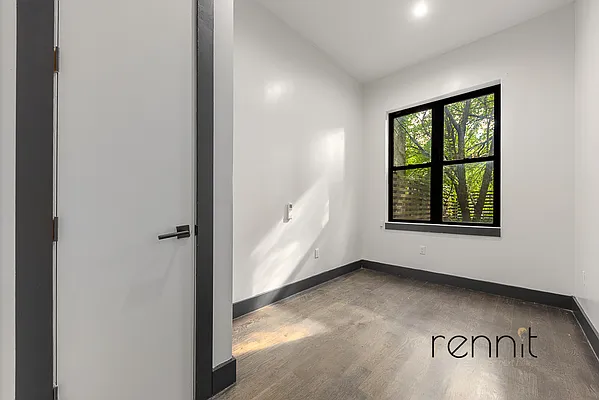 Rented by Rennit Inc. | media 5