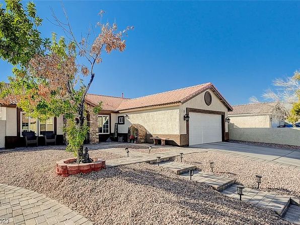 2921 Evening Storm Ct N