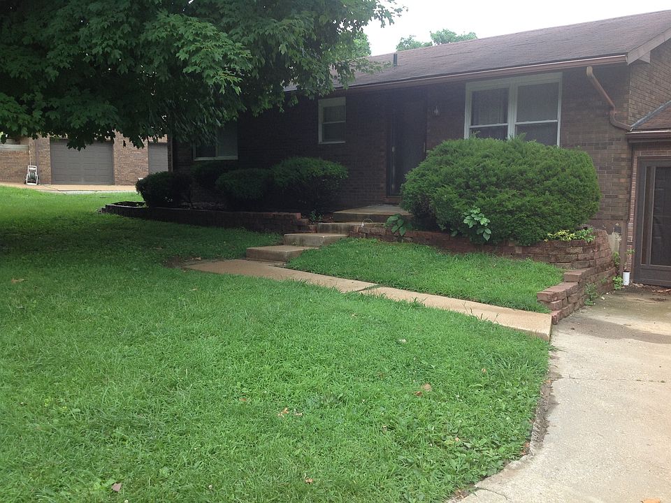 1st image of 44 Montclair Dr