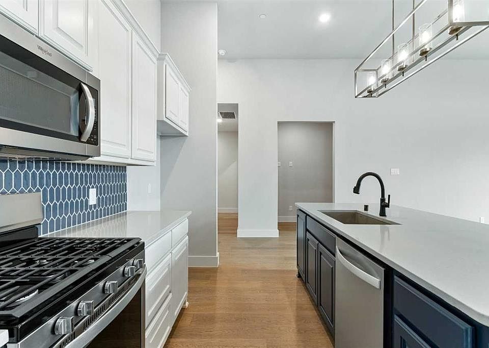 1st image of 7221 Napa Ln