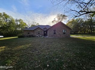 29225 Fern Dr, Pierce City, MO 65723