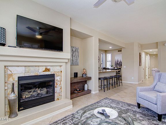 3rd image of 15221 N CLUBGATE Drive #2029