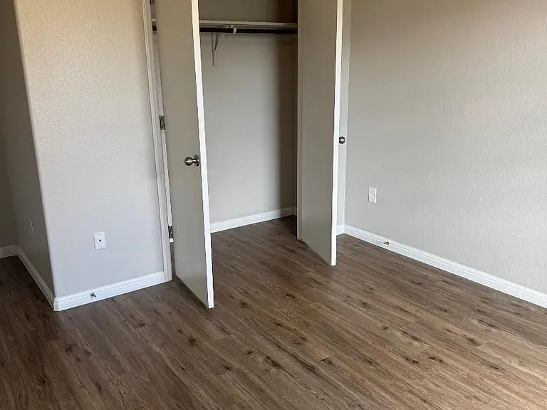 232 Triumph Rd — Photo 4
