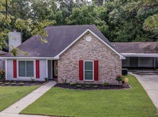 1226 S Vista Ave, Gonzales, LA 70737