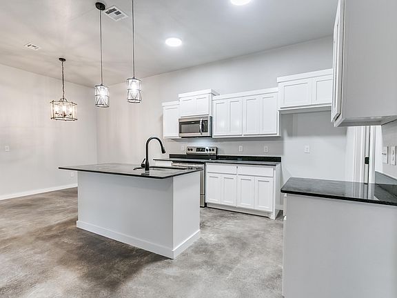 5th image of 13404 Springcreek Dr