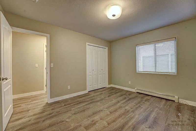 3 bed, 2.0 bath, 1507 sqft, $2,200 — Photo 3
