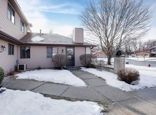 8970 Underwood Ln N, Maple Grove, MN 55369