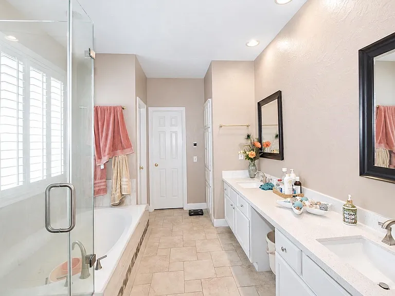 2019 Rosalyn Ct — Photo 15