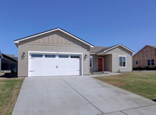 417 S Renick Pl, Airway Heights, WA 99001