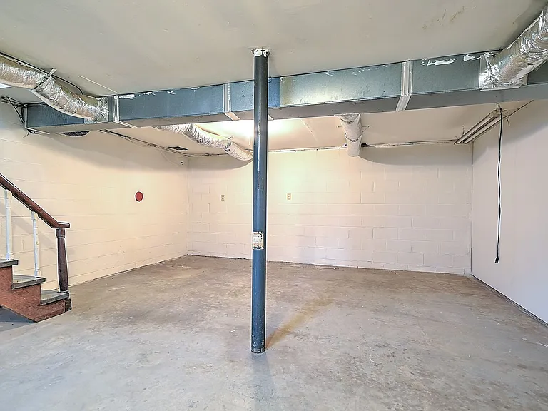 945 Bishop Loop — Photo 20