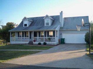 105 Ridgemont Dr, Vine Grove, KY 40175
