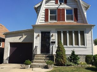 3041 153rd St, Flushing, NY 11354