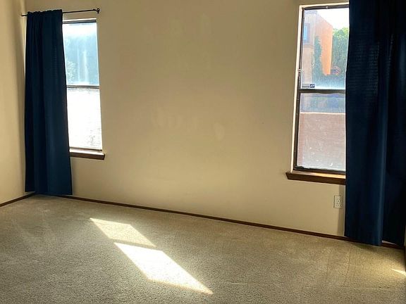 5th image of 9423 Osuna Pl NE