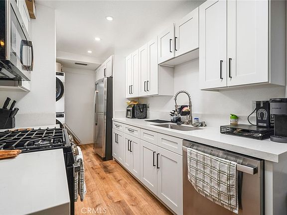 2nd image of 1342 W 8th St