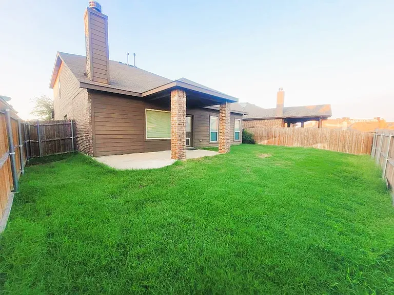 15628 Carlton Oaks Dr — Photo 29