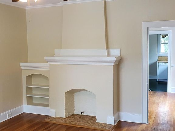 2nd image of 719 McCormick St