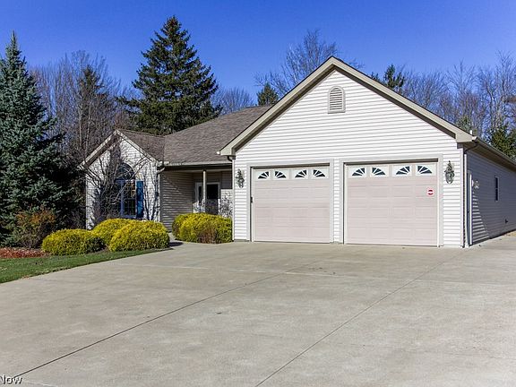 3rd image of 21674 Westwood Dr