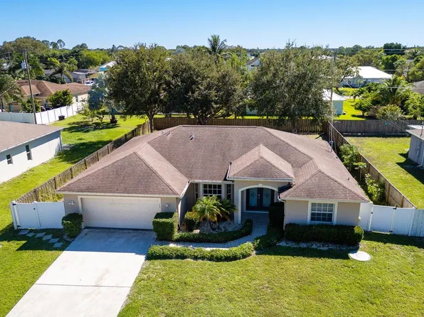 766 SW Mccullough Avenue, Port St Lucie, FL 34953