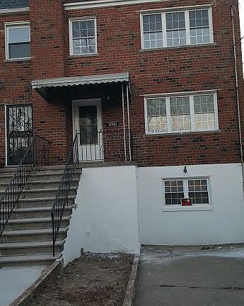 2nd image of 4053 Ely Ave