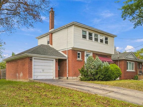3rd image of 28 Green Meadow Rd