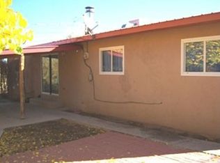 19 Camino Iglesia, Santa Fe, NM 87506