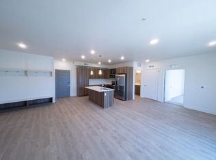 6121 S Highland Dr #301, Salt Lake City, UT 84121