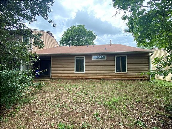 2nd image of 1555 Burnstone Dr
