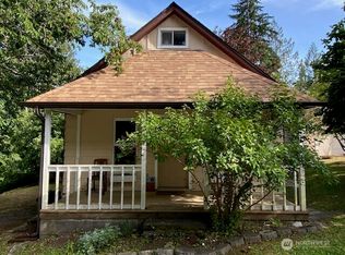 161 N Schoolhouse Hill Rd, Hoodsport, WA 98548