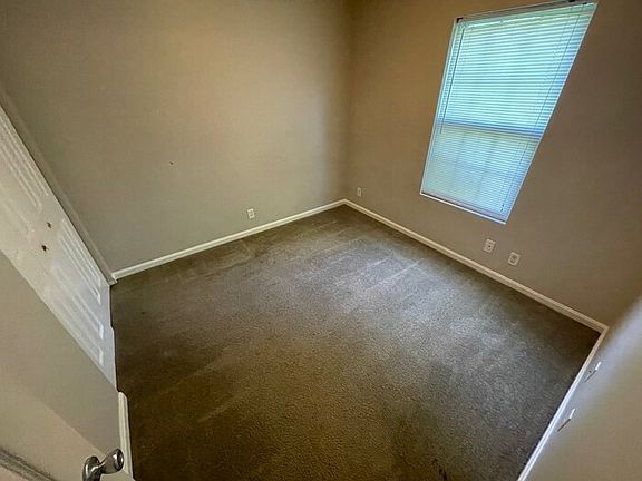 4th image of 3544 Brockton Ln APT 6