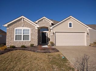 516 Autumnwind Dr, Lebanon, OH 45036