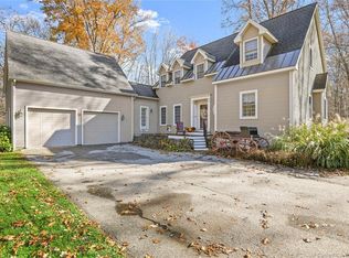 302 Jagger Ln, Hebron, CT 06248