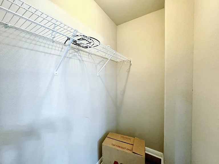 315 Rachel St #GARAGE — Photo 12