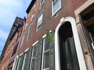 1819 Spruce St APT 2R, Philadelphia, PA 19103