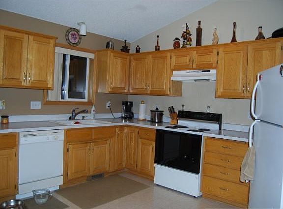 2nd image of 1330 145th Ave NW