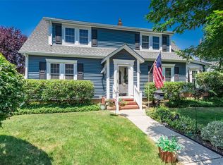 2841 Martin Ave, Bellmore, NY 11710