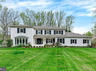 9 Crestline Ct, Owings Mills, MD 21117