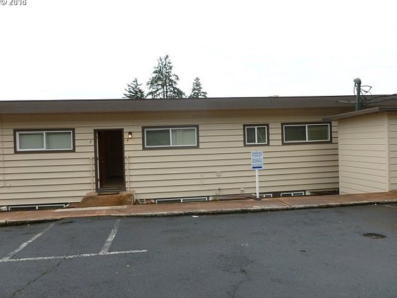2nd image of 2102 NW Kelly Dr APT 4