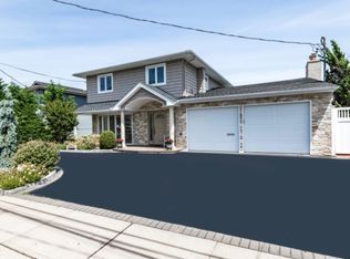 2953 Shore Dr, Merrick, NY 11566
