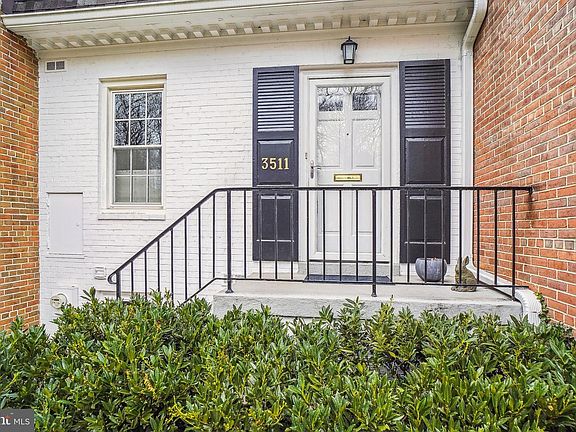 2nd image of 3511 Chevy Chase Dr #1004