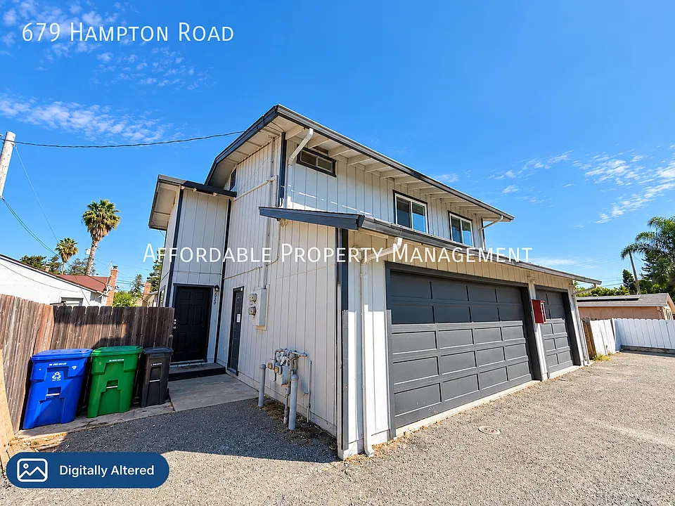 679 Hampton Rd