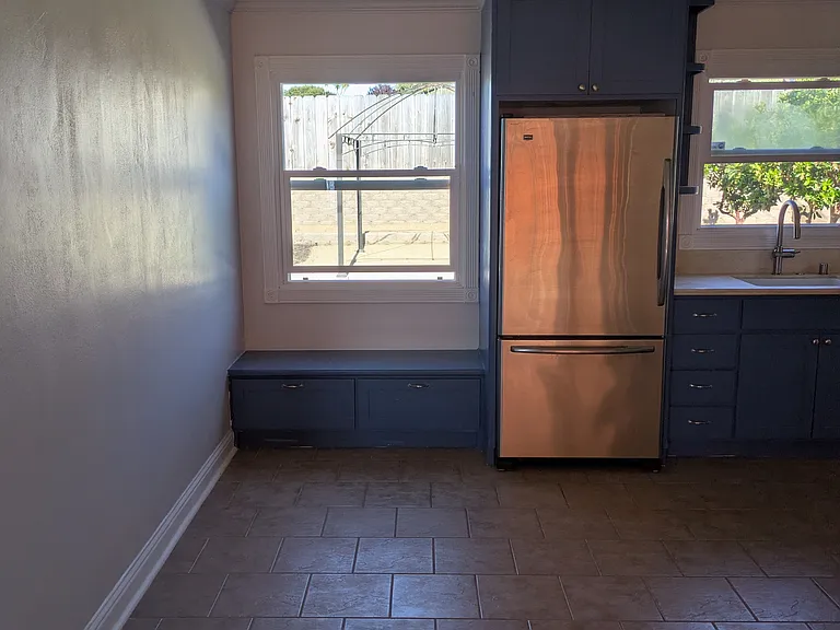 2080 Buchanan St — Photo 6