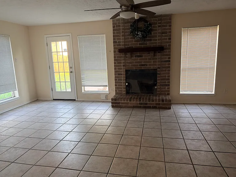 13738 Kensington Pl — Photo 3