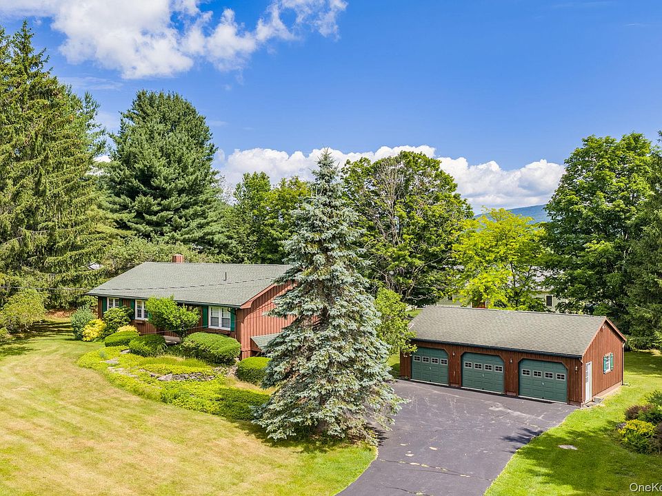 1st image of 128 Hall Road