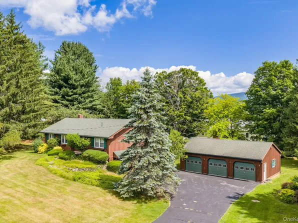 128 Hall Road, Grahamsville, NY 12740