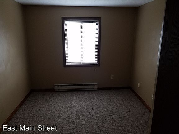 3rd image of 427 E Main St