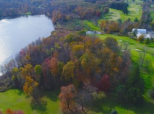 Country Club Rd, Clarks summit, PA 18411