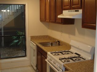 816 Wynnes Ridge Cir SE, Marietta, GA 30067