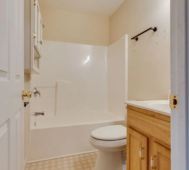659 Beaverview Dr — Photo 9
