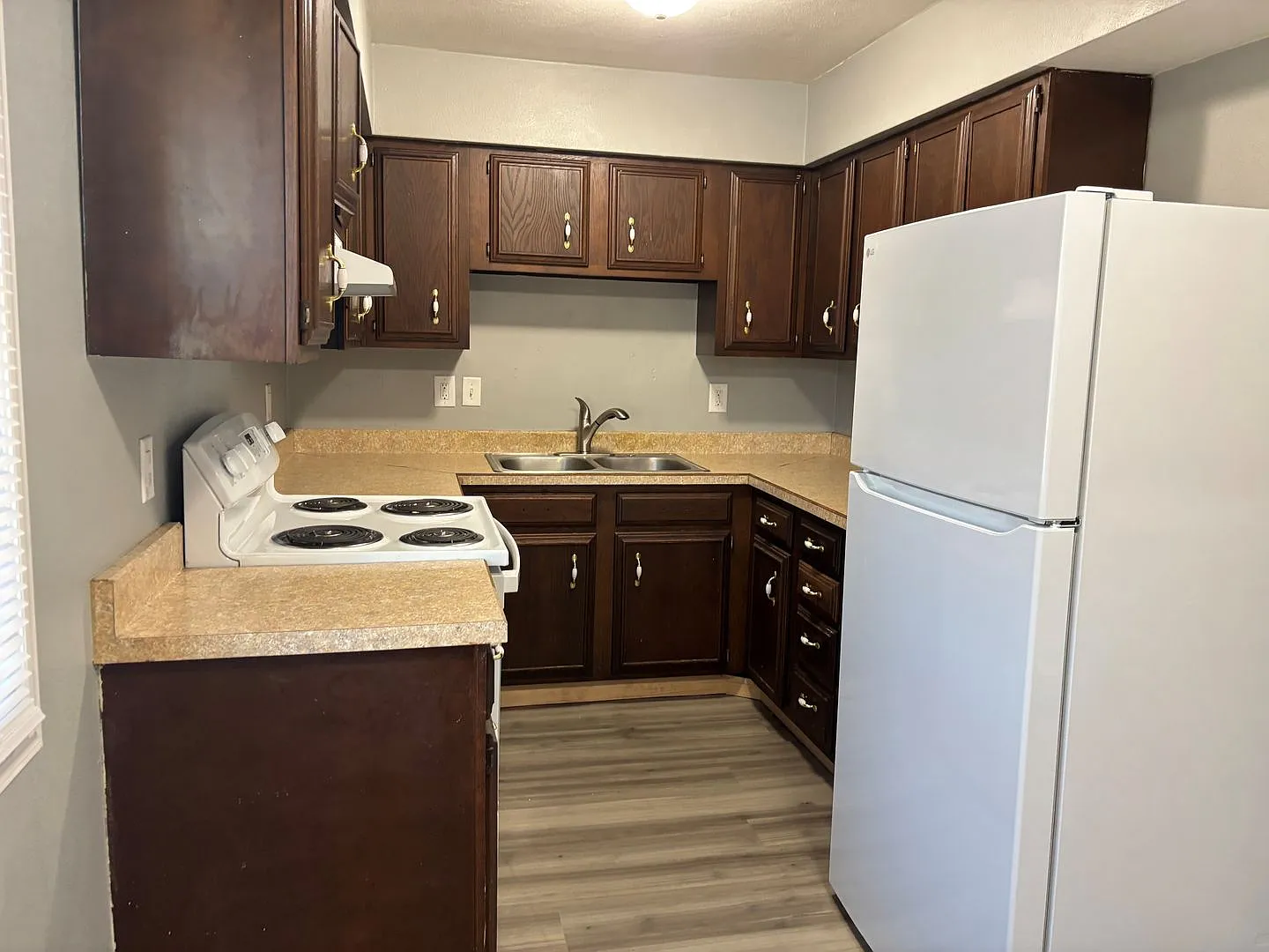 3 bedroom, 2 bath home in Waterloo — Photo 4
