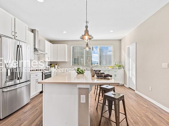 5th image of 8970 Southurst St